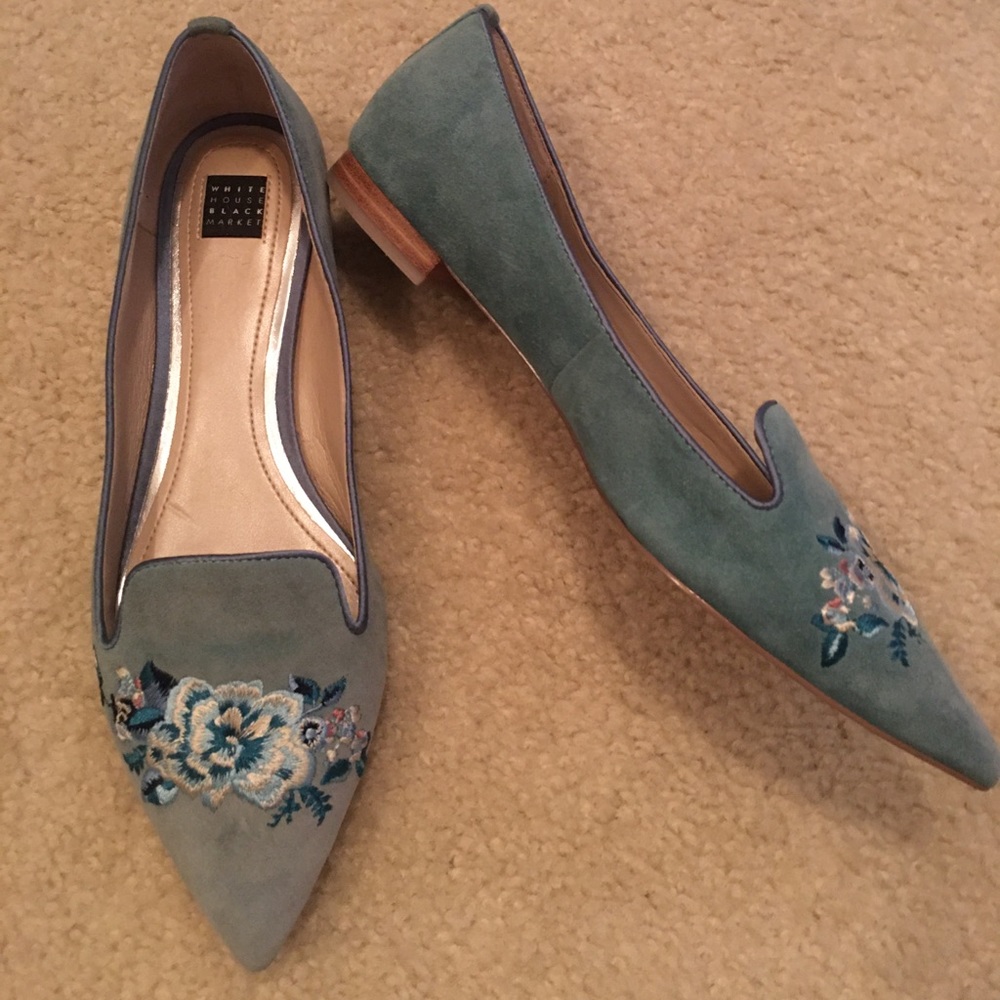 White House Black Market size 9